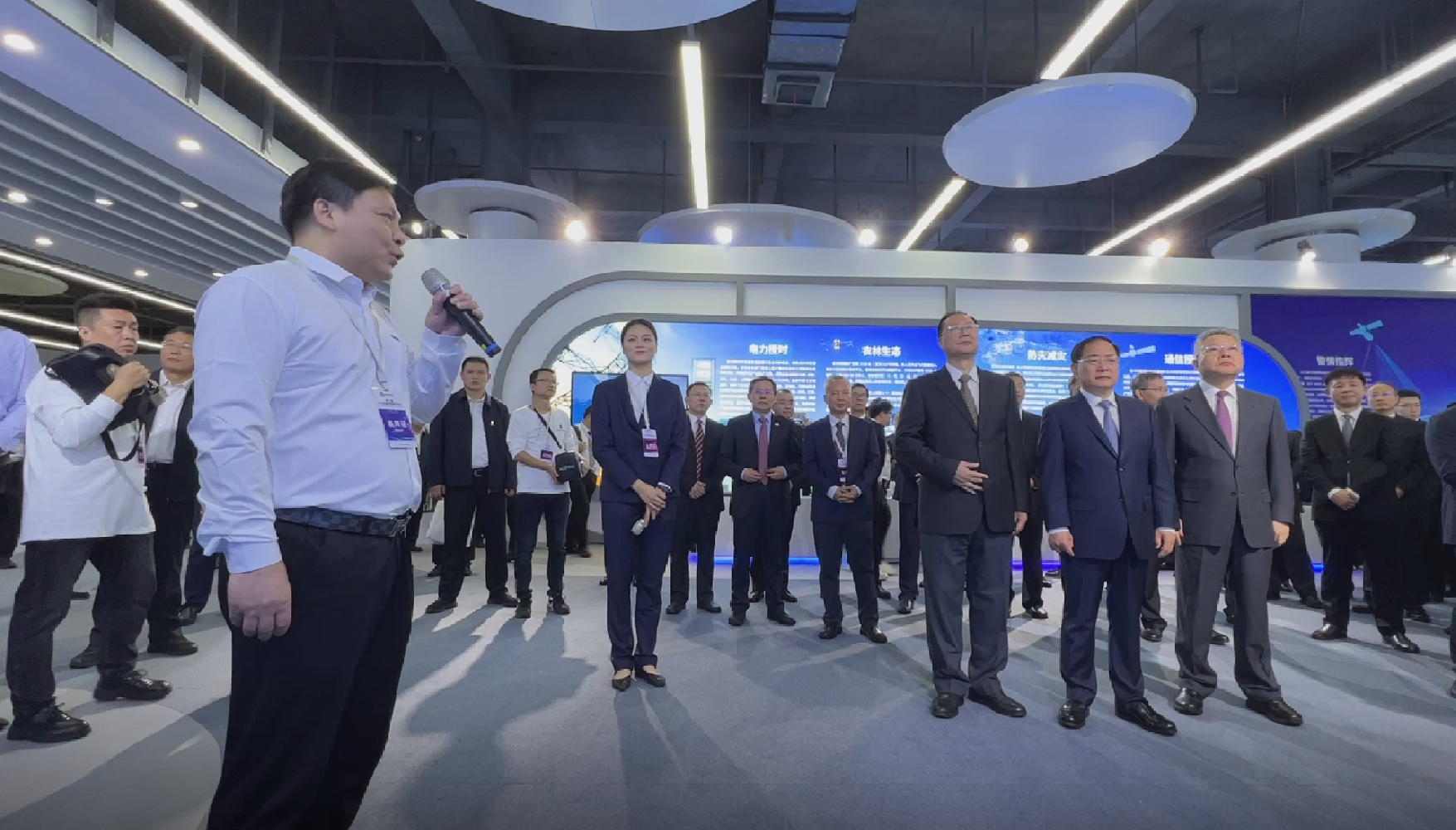 同世界，共北斗丨AG欧洲厅智能亮相第二届北斗规模应用国际峰会